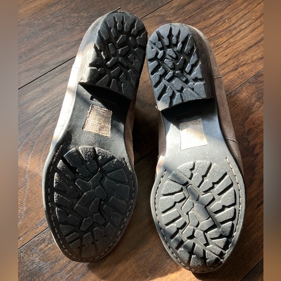 Born Kerri Bootie Distressed Gray - Picture 5 of 8